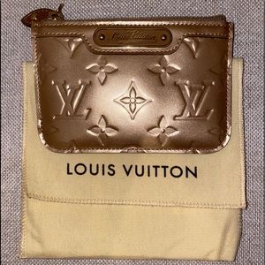 AUTHENTIC LOUIS VUITTON GOLD COIN PURSE ✨